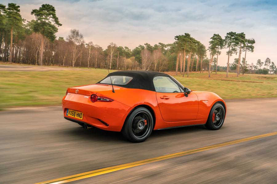  Mazda MX-5 30th Anniversary (ND) 2019 года  (WW) (фото 8 из 47)